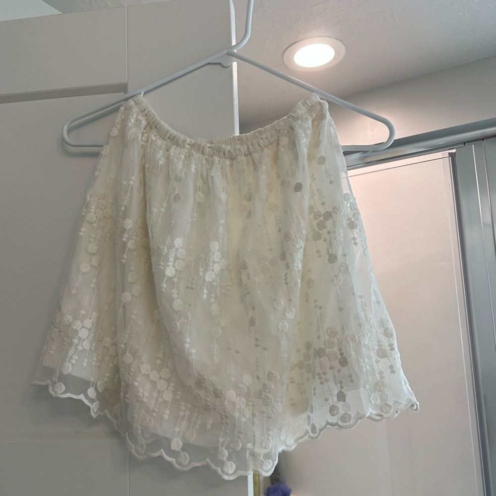white embroidery skirt
